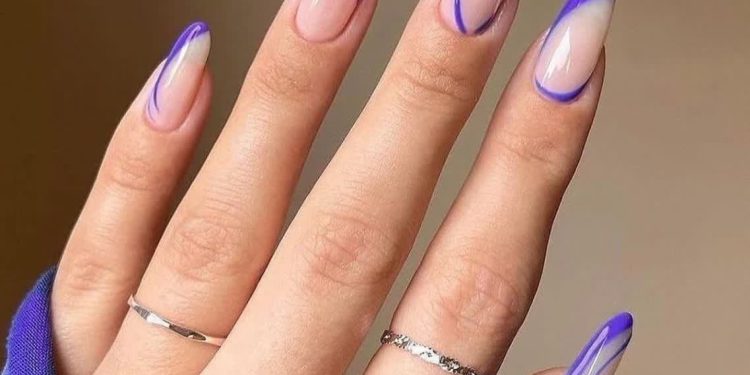 مراحل کاشت ناخن ومدل های ترند روز