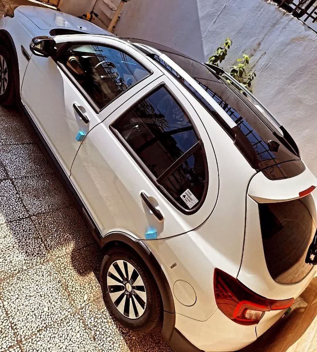 خودرو اطلس سانروف